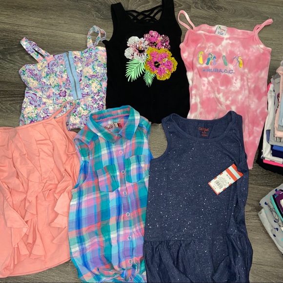 Lot of 30 Shirts Size 7-8 (Girl) - Picture 3 of 5